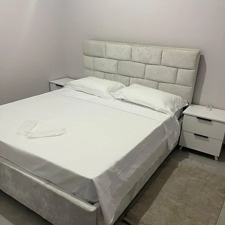 Appartamento Kenza's Bedrooms Golem (Tirana)